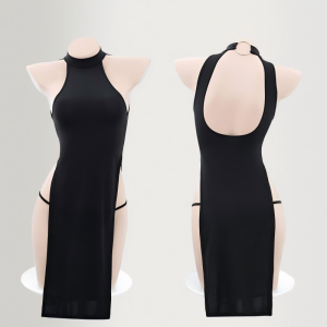 Ring neck high-slit nightgown